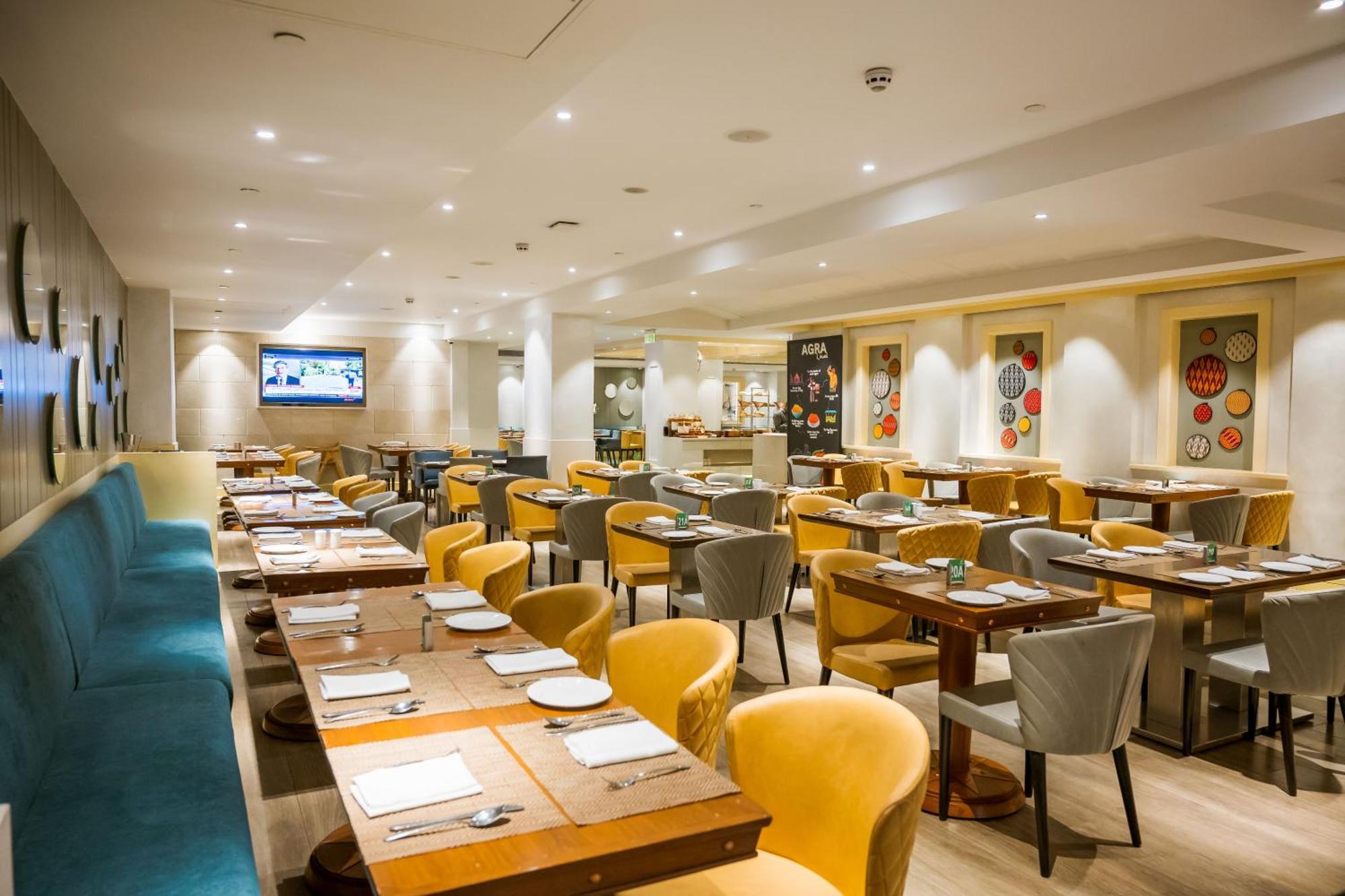 ホリデイ イン アーグラ Mg ロード エクステリア 写真 The restaurant